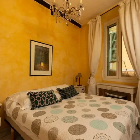 Apartment Ah! Charme Et Authentique Avec Parking Nice