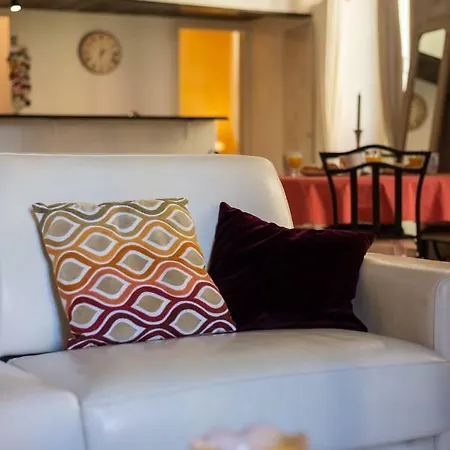 Ah! Charme Et Authentique Avec Parking Apartment Nice
